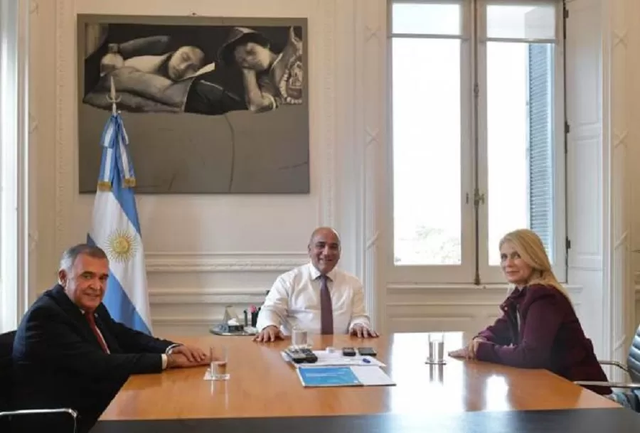 REUNIÓN CLAVE. Jaldo y Manzur, en Casa Rosada. 