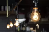 ¿Cuánta energía se consume en una casa y cómo evitar perder los subsidios?