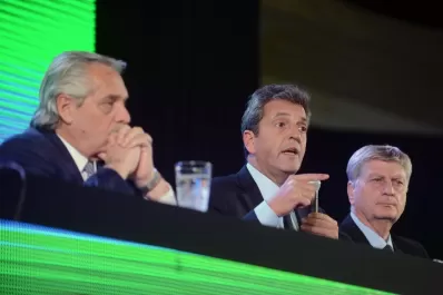 Inflación, tarifas y control sobre los ministerios: un jueves clave para Economía