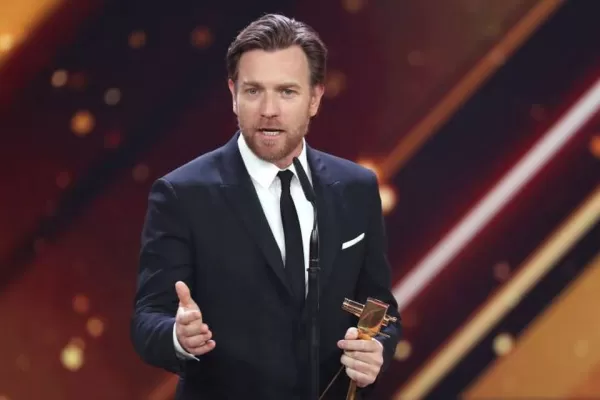 Video: Ewan McGregor comió guiso en La Rioja y se volvió viral