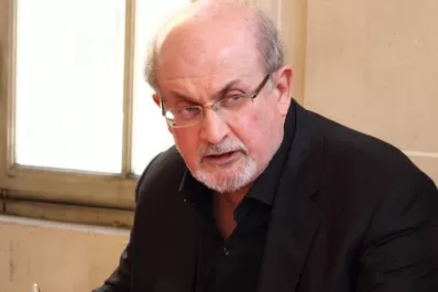 Un escritor que desacraliza las tiranías