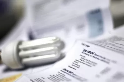 Tarifas de luz y gas: el Gobierno asegura que los aumentos serán menores a la suba salarial