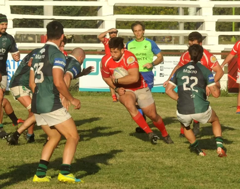 PROMESA DE BUEN JUEGO. El choque en Yerba Buena se roba toda la atención. Se disputarán un boleto a la gran final. LA GACETA / FOTO DE ANTONIO FERRONI