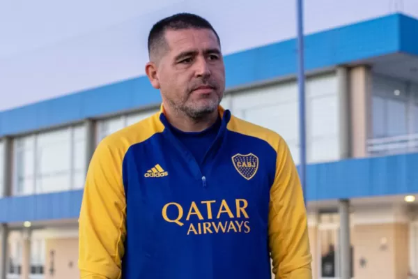 La dura sanción de Riquelme contra Benedetto y Zambrano por la pelea en el vestuario de Boca