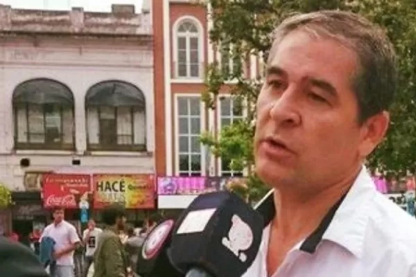 Juan Luis Véliz: “Nos ajustan, y ATEP está acéfalo; una asamblea docente debe recuperar el gremio”