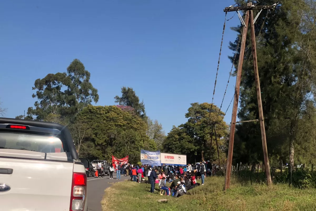 CORTE EN LA RUTA 307. El reclamo se instaló a la altura de Las Mesadas, e impidió el acceso a Tafí del Valle.