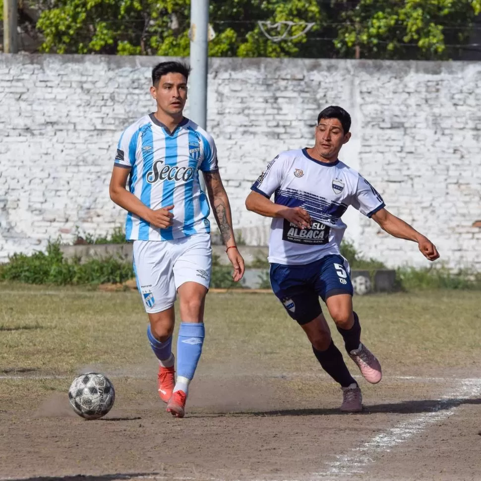 PARTIDOS. Desde hoy se reanuda el fútbol de los torneos liguistas. Foto de Jorge Ledezma