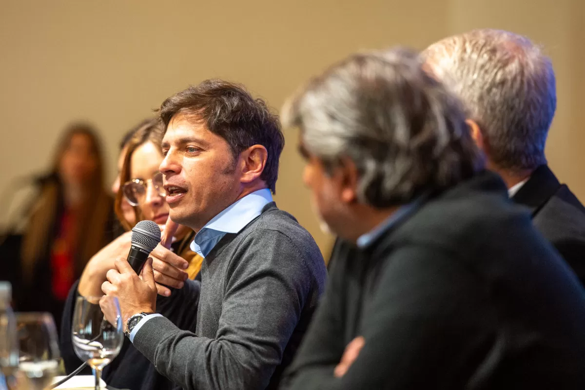 GOBERNADOR BONAERENSE. Axel Kicillof fue anfitrión en la reunión celebrada en La Plata. Imagen de Twitter @KicillofOK