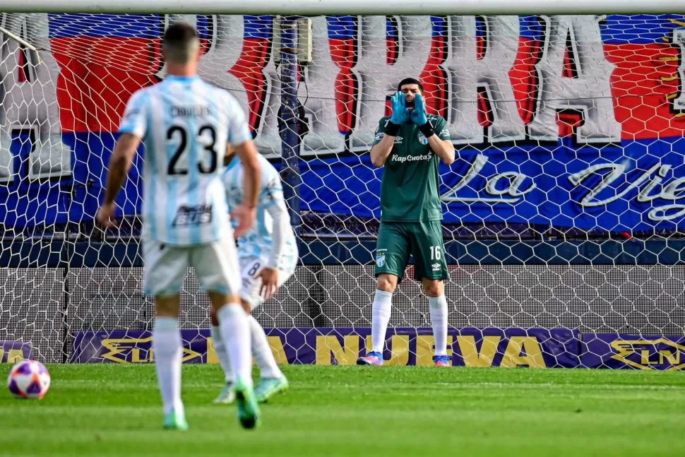 LE DIJO SÍ A LA VERDE. Luego de la polémica de los últimos días, Lampe confirmó que no le cierra la puerta a su selección. twitter@carloslampe1