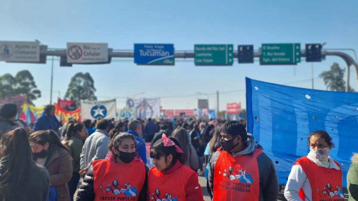 PROTESTA DE UNIDAD PIQUETERA EN TUCUMÁN / FOTO DE ARCHIVO