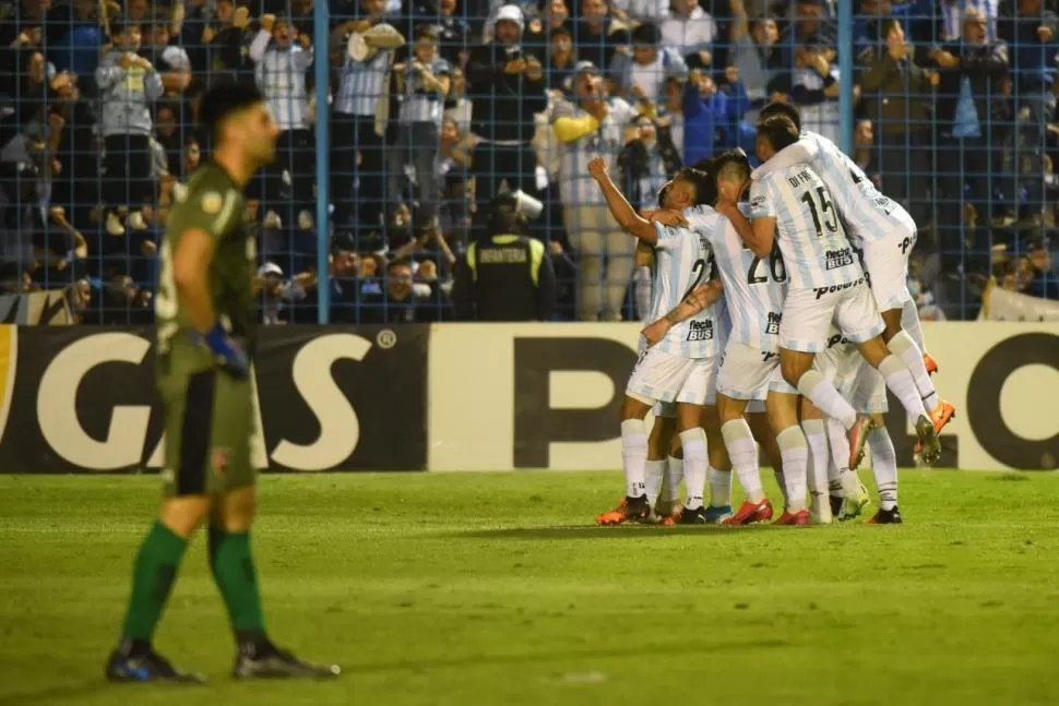 ALEGRÍA. Atlético mejoró sustancialmente con las llegadas del coach y el psicólogo que acompañaron al plantel tres meses. 