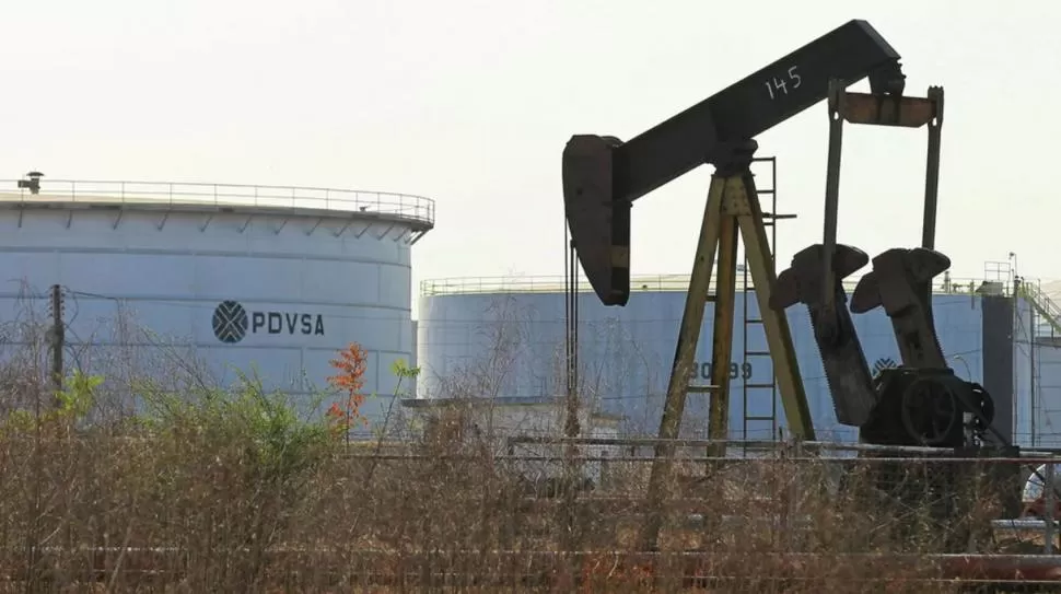 BENEFICIADOS. A algunos países productores de energía les está yendo bien, pero no son la mayoría.  reuters 
