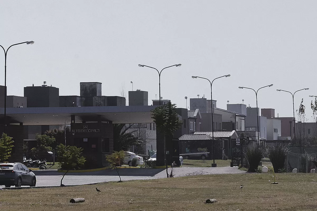 URBANIZACIONES EN CEBIL REDONDO. A la vera de la ruta 315 se sumaron barrios cerrados. 