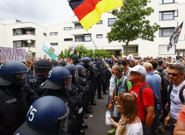RECLAMOS. En Alemania y en otros países europeos protestan contra los aumentos en las facturas de energía.   