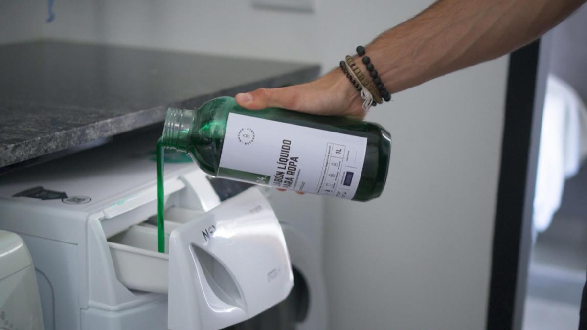 Tres empresarios sub-30 quieren imponer el envase circular desde Tucumán