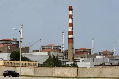 Un nuevo bombardeo pone en riesgo a la planta nuclear