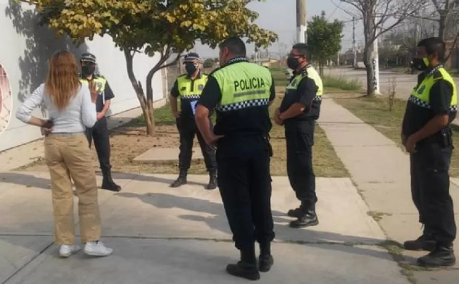 Destinarán más efectivos policiales en inmediaciones de establecimientos educativos