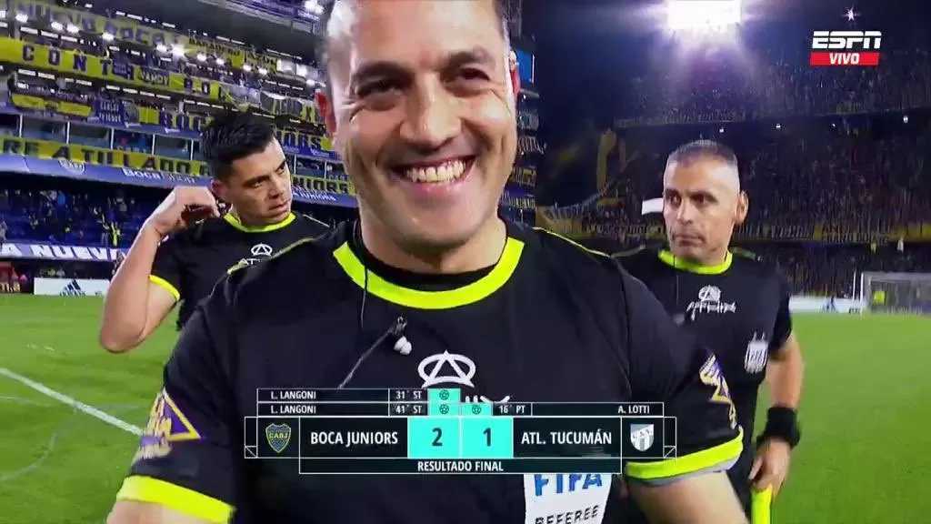 Los memes del penalazo de Zambrano a Maestro Puch invadieron las redes sociales