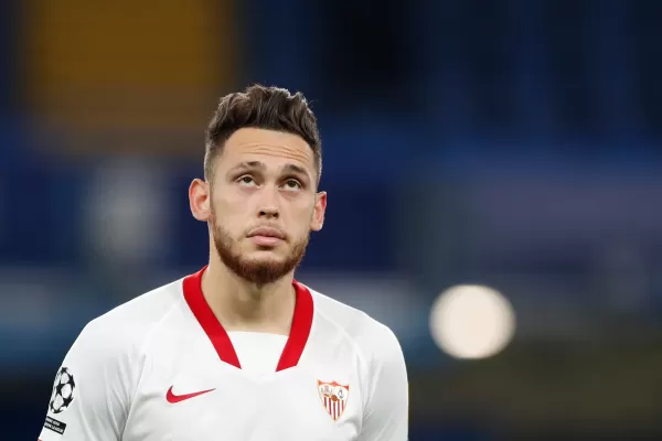 Lucas Ocampos se despidió de Sevilla para jugar en Ajax