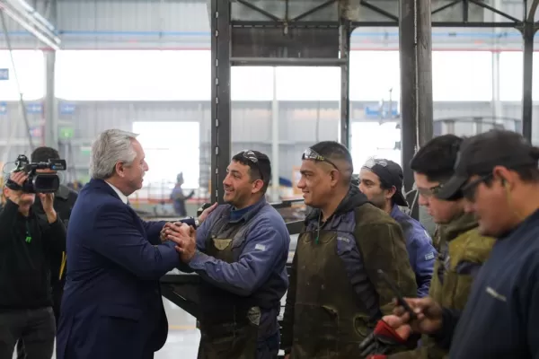 Estamos ante una industria que se mueve a gran velocidad, afirmó Fernández