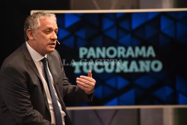 Hoy, en Panorama Tucumano: el ministro Medina Ruiz analizará el brote de neumonía en Tucumán