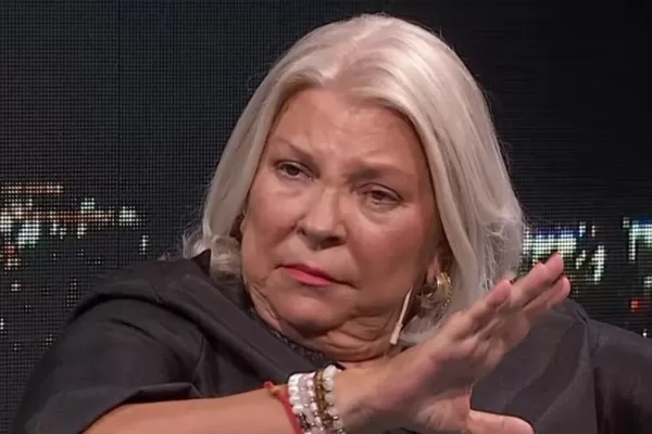 Recoleta: Carrió presentó un amparo para que el Gobierno garantice la seguridad de los vecinos de Cristina Kirchner