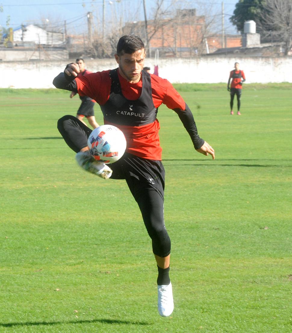  PRENSA BELGRANO DE CÓRDOBA la gaceta / foto de diego araoz twitter @InstitutoACC twitter @GimnasiaMendoza twitter @caallboys 