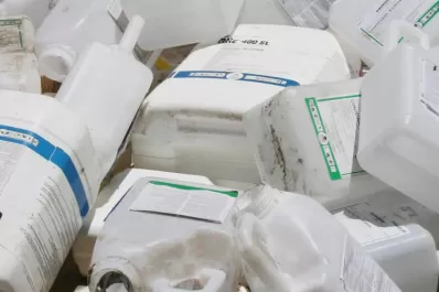 Firman un convenio para avanzar en el recupero de envases vacíos de fitosanitarios