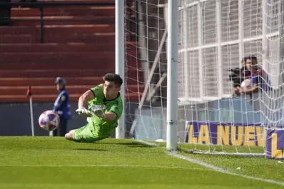 Patronato y Unión igualaron en un duelo en el que se lucieron los arqueros