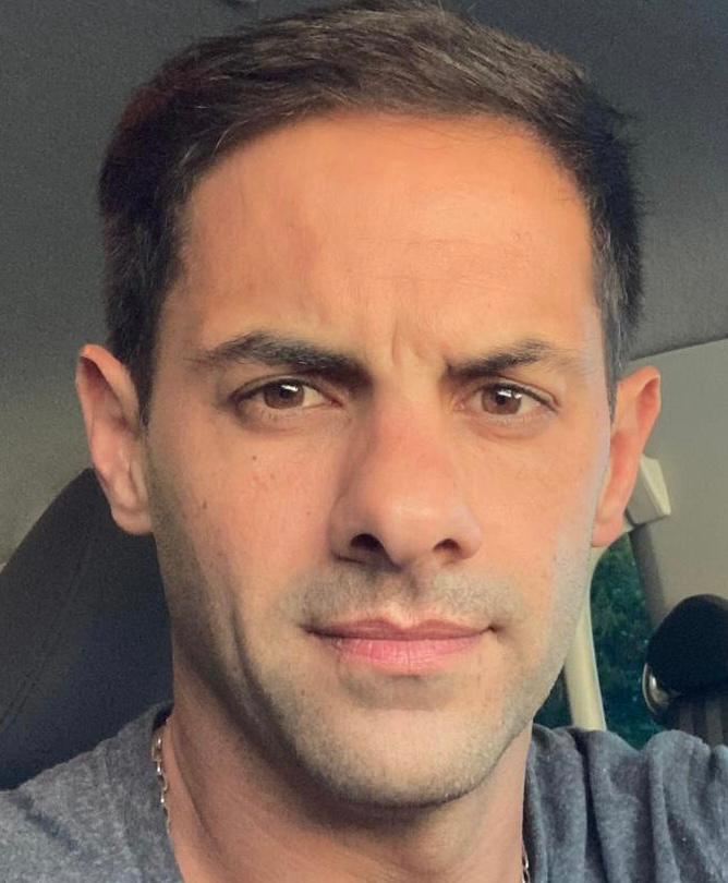 El abogado Jorge Manes patrocina a la joven que gestará el bebé.