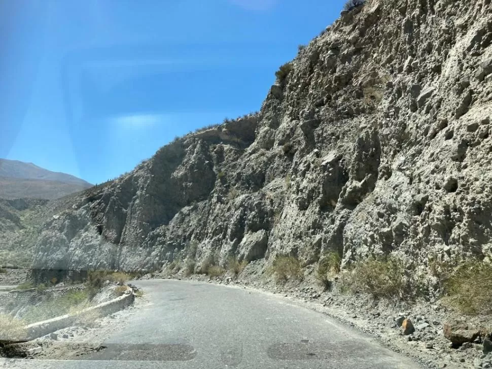 ZONA DE COLALAO DEL VALLE. Hallaron una vía paralela a la 40. 