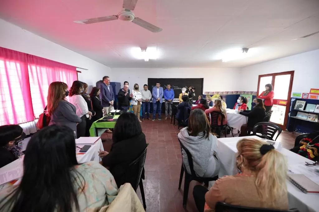 En Las Talitas, capacitaron a directivos y docentes de nivel inicial