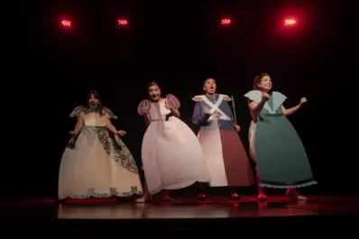 Fiesta Provincial de Teatro: entre personajes históricos y del presente