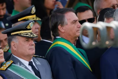 Bolsonaro decretó tres días de luto en Brasil por la muerte de Isabel II