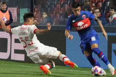 En un partido caliente, Huracán no pudo con Tigre en Victoria
