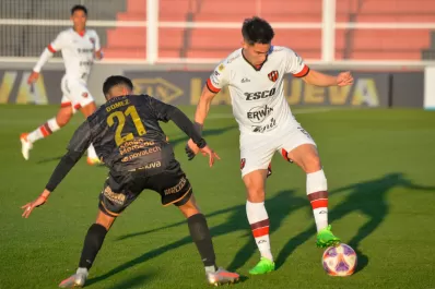 Patronato consiguió un triunfo clave ante Platense y se ilusiona con la permanencia