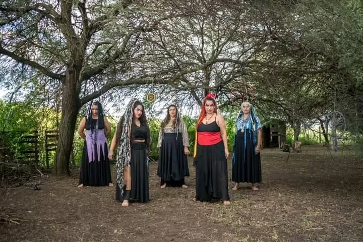 FUERZA FEMENINA. En sus relatos, las protagonistas de “Willaqkuna (las que cuentan)” dejan de lado la idea de la mujer sumisa, víctima y tranquila. prensa