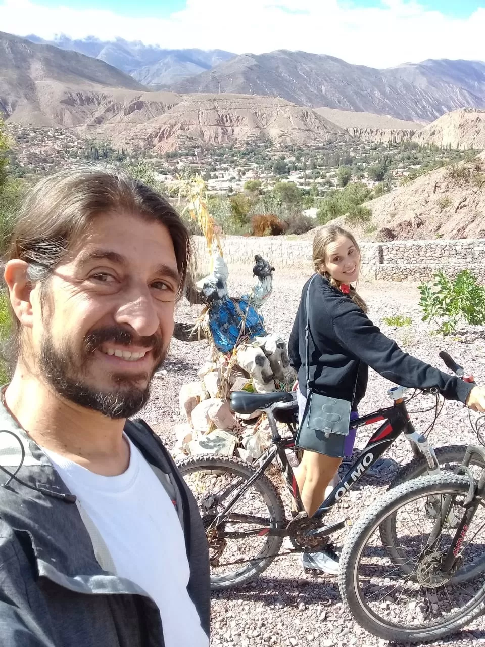 UN GRAN DESAFÍO. Juan y Sofía se sumaron al proyecto “Atre-verse” y estarán un mes y medio en las rutas. 