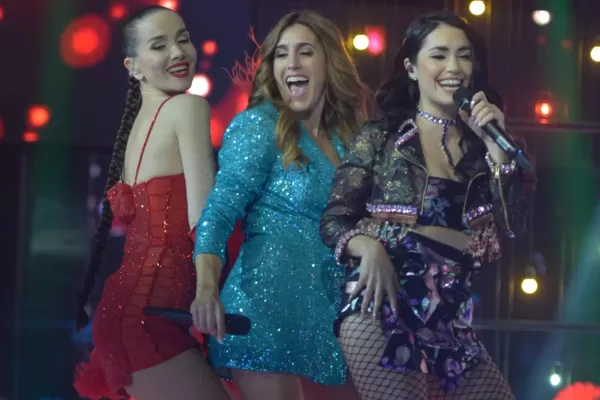 Video: Lali Espósito, Natalia Oreiro y Soledad Pastorutti la rompieron en La Voz