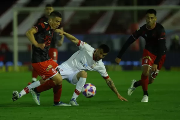 Atlético Tucumán, en lo más alto: así quedó la tabla de posiciones tras los empates de Huracán y Godoy Cruz