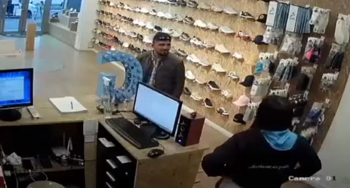 Condenaron a un hombre que protagonizó un violento robo en un local de zapatillas de Yerba Buena