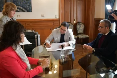 El Gobierno recibe $100 millones para desarrollar proyectos tecnológicos en Tucumán