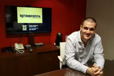 Hernán Iramain revive grandes éxitos en la Retrofiesta
