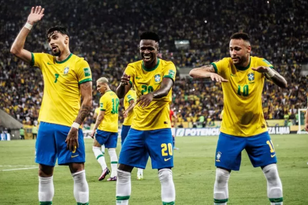 Neymar bancó a Vinicius ante críticas por sus celebraciones en los goles