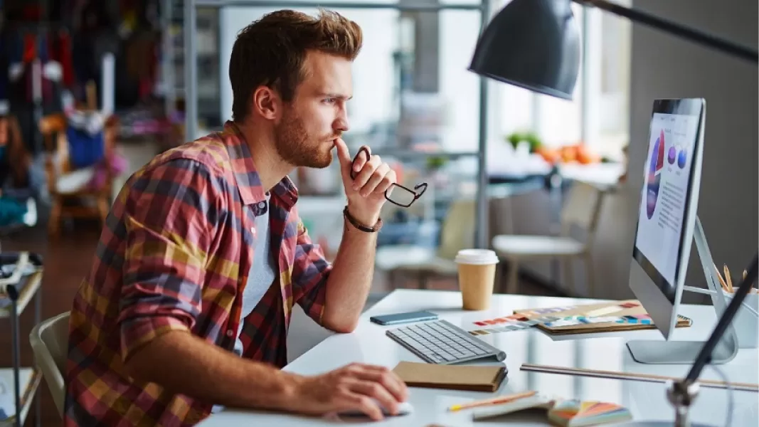 Trabajo remoto: ¿Qué puestos buscan las empresas extranjeras y cuánto pagan?