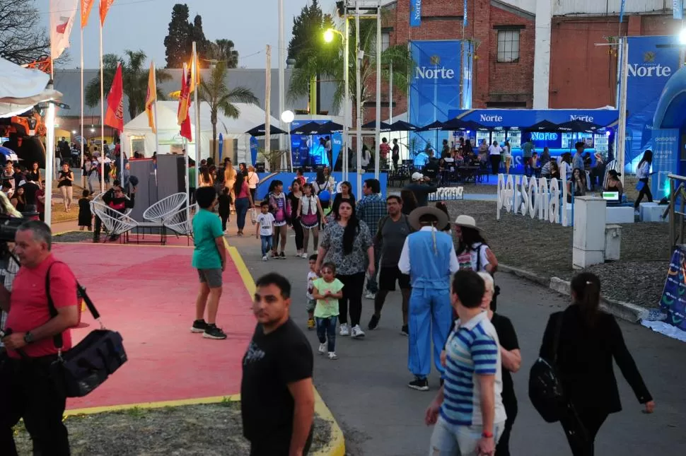 MUCHO PÚBLICO. Con la llegada del fin de semana, la Expo Rural 2022 tomó el impulso que se esperaba. la gaceta / fotos de franco vera 