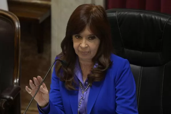 Caso Vialidad: Cristina quiere autodefenderse
