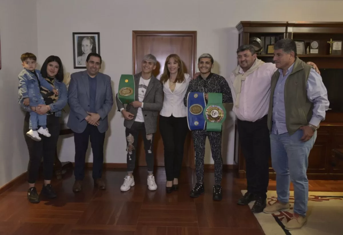 CEREMONIA EN LA LEGISLATURA / Foto de Prensa HLT