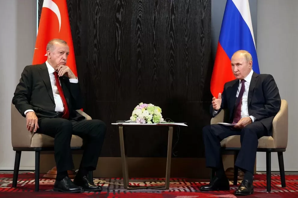 Tayyip Erdogan y Vladimir Putin. Foto Reuters}