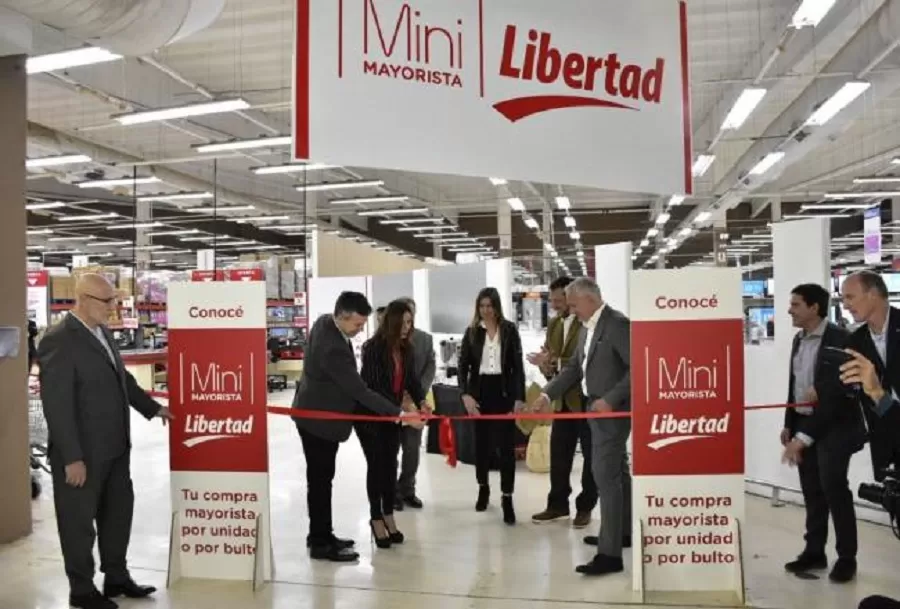 El Grupo Libertad inauguró la ampliación de un hipermercado